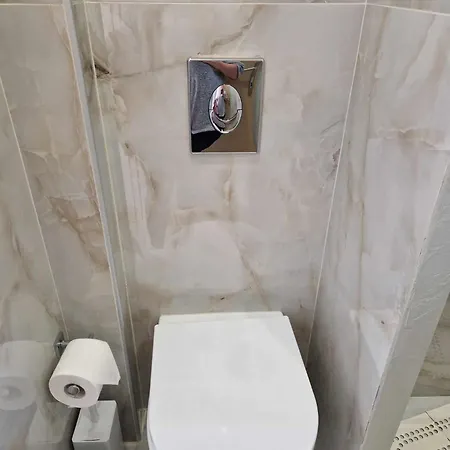 Christina Apartamento Kéfalos